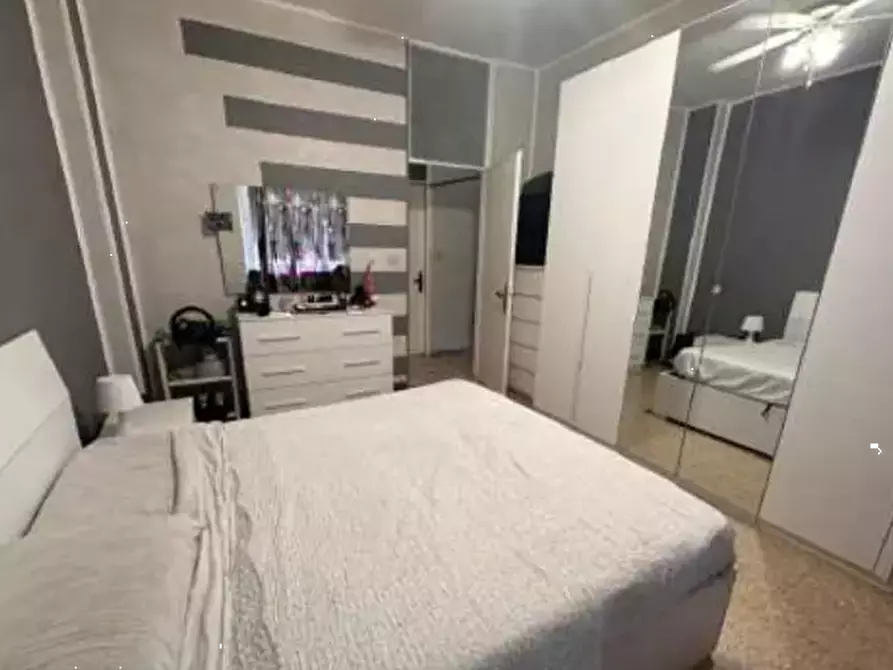 Immagine 12 di Appartamento in vendita  in Via delle Primule a Torino