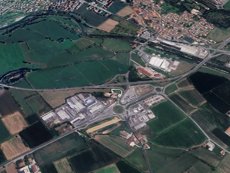 Immagine 10 di Casa indipendente in vendita  in Via Santellone a Montichiari