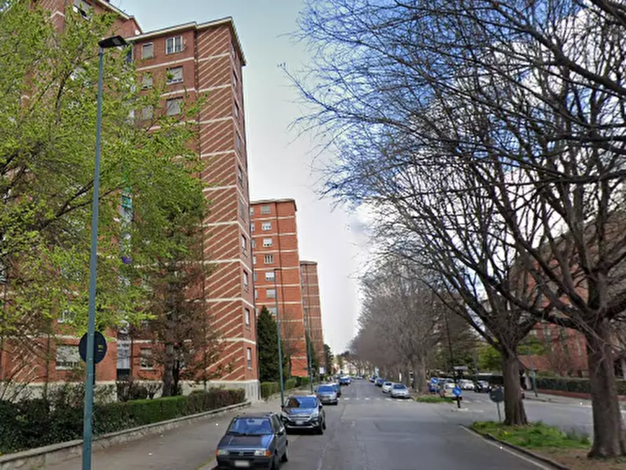 Immagine 16 di Appartamento in vendita  in Via delle Primule a Torino