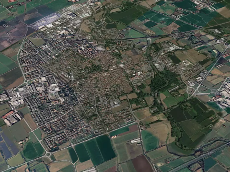 Immagine 11 di Negozio in vendita  in Piazza Italia a Manerbio