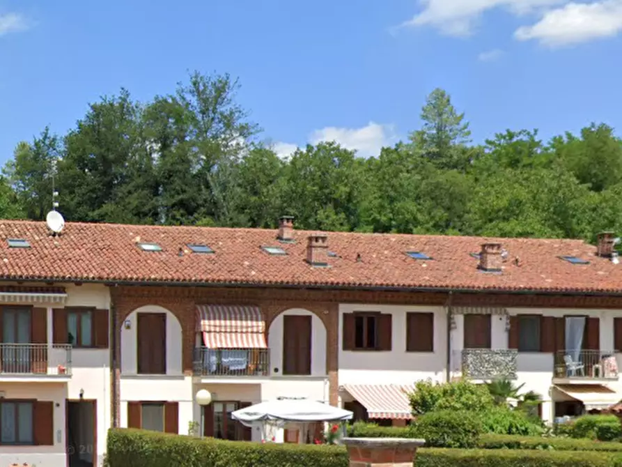 Immagine 2 di Appartamento in vendita  in Via Borgo Valentino a Arignano