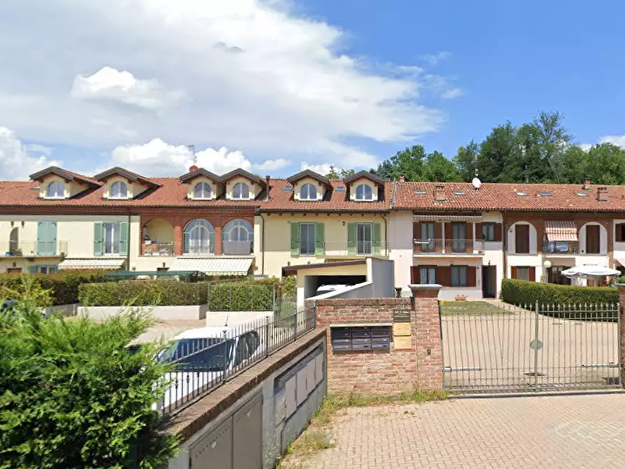 Immagine 3 di Appartamento in vendita  in Via Borgo Valentino a Arignano