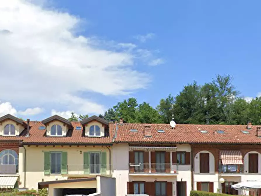 Immagine 7 di Appartamento in vendita  in Via Borgo Valentino a Arignano