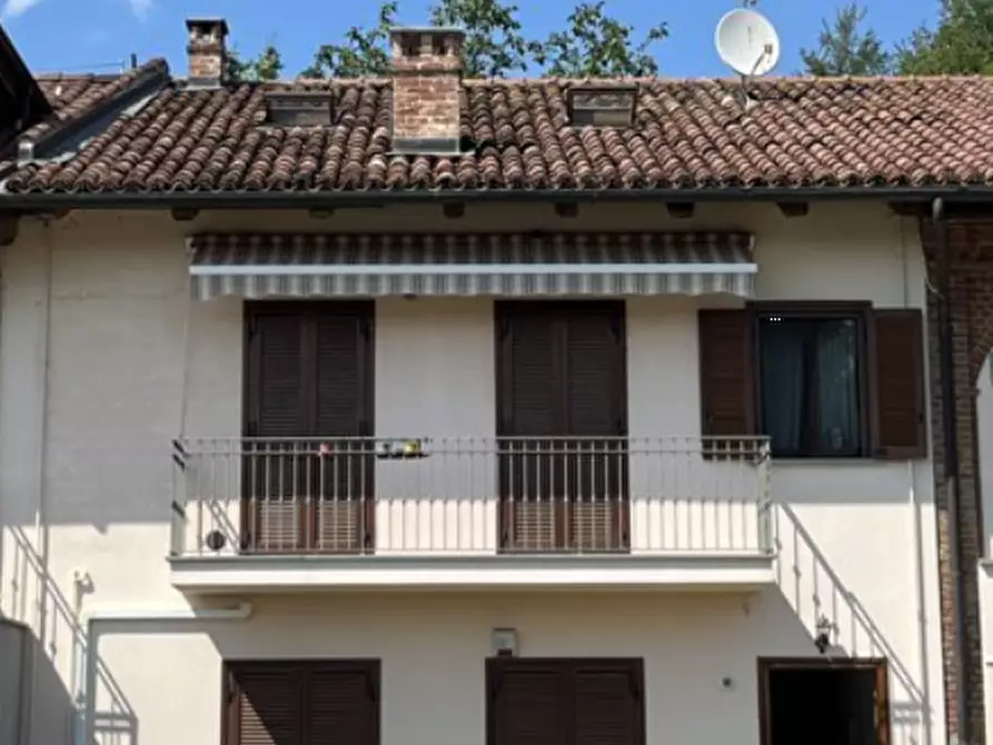 Immagine 13 di Appartamento in vendita  in Via Borgo Valentino a Arignano