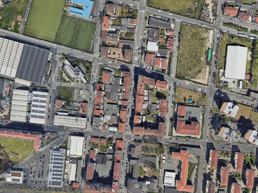 Immagine 4 di Garage in vendita  in Via Massari  a Torino