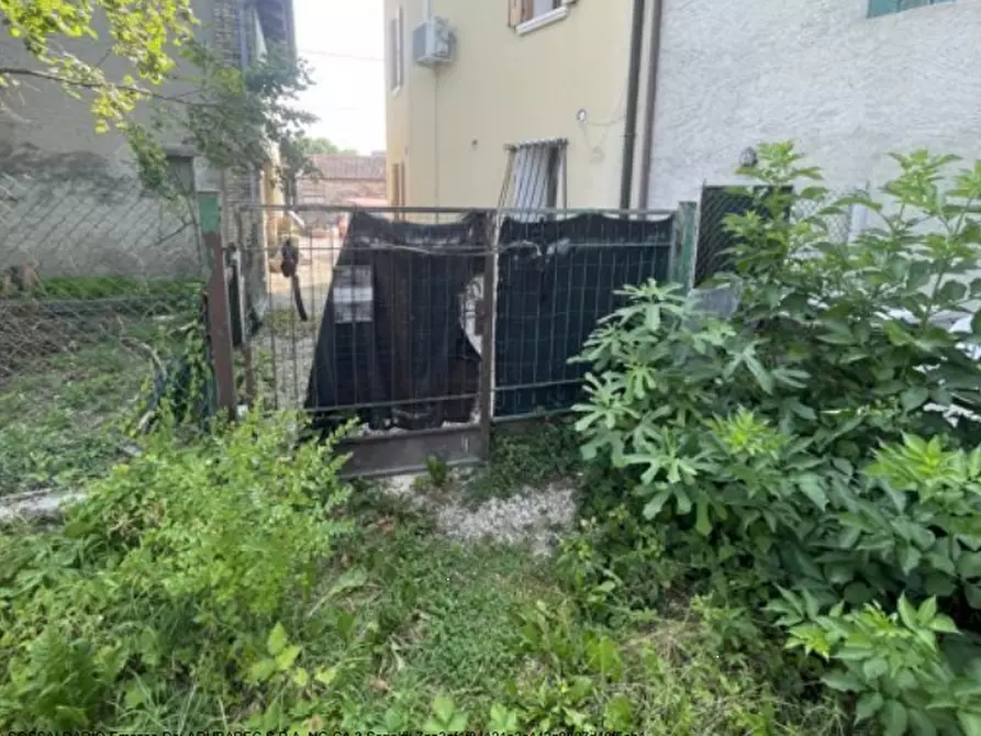 Immagine 9 di Porzione di casa in vendita  in Via Santa Libera a Sernaglia Della Battaglia