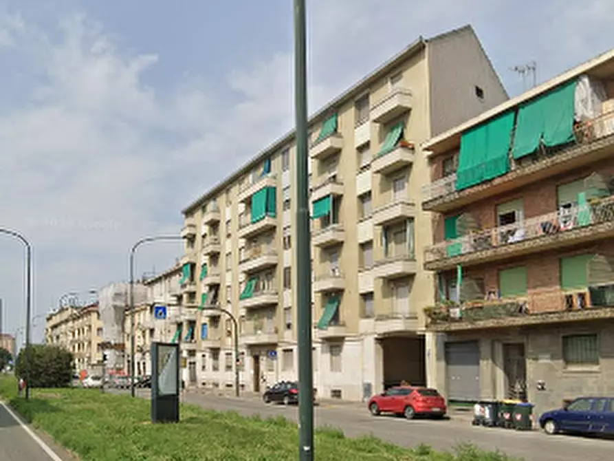 Immagine 5 di Appartamento in vendita  in Via Andrea Sansovino  a Torino