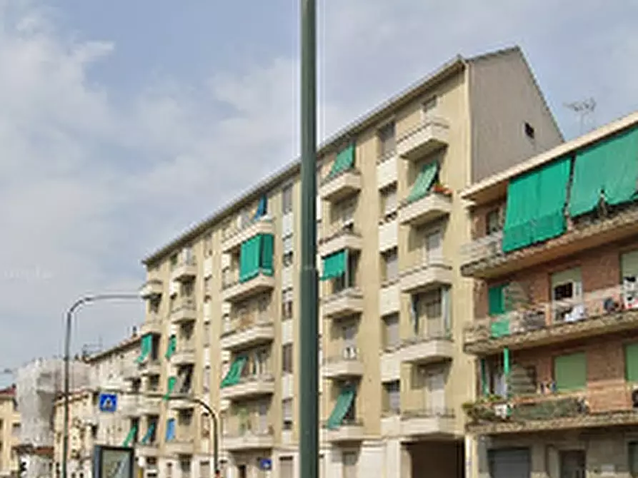 Immagine 6 di Appartamento in vendita  in Via Andrea Sansovino  a Torino