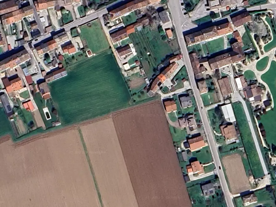 Immagine 15 di Porzione di casa in vendita  in Via Santa Libera a Sernaglia Della Battaglia