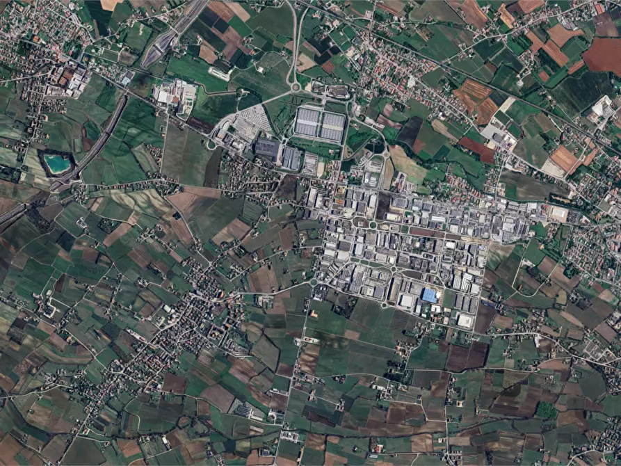 Immagine 13 di Garage in vendita  in Via G. Donizetti a Villorba