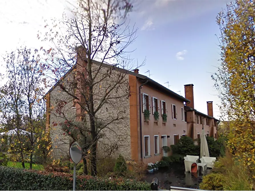 Immagine 6 di Porzione di casa in vendita  in  Via Guizze a Villorba