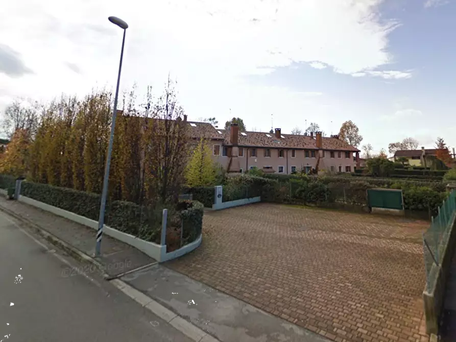 Immagine 9 di Porzione di casa in vendita  in  Via Guizze a Villorba