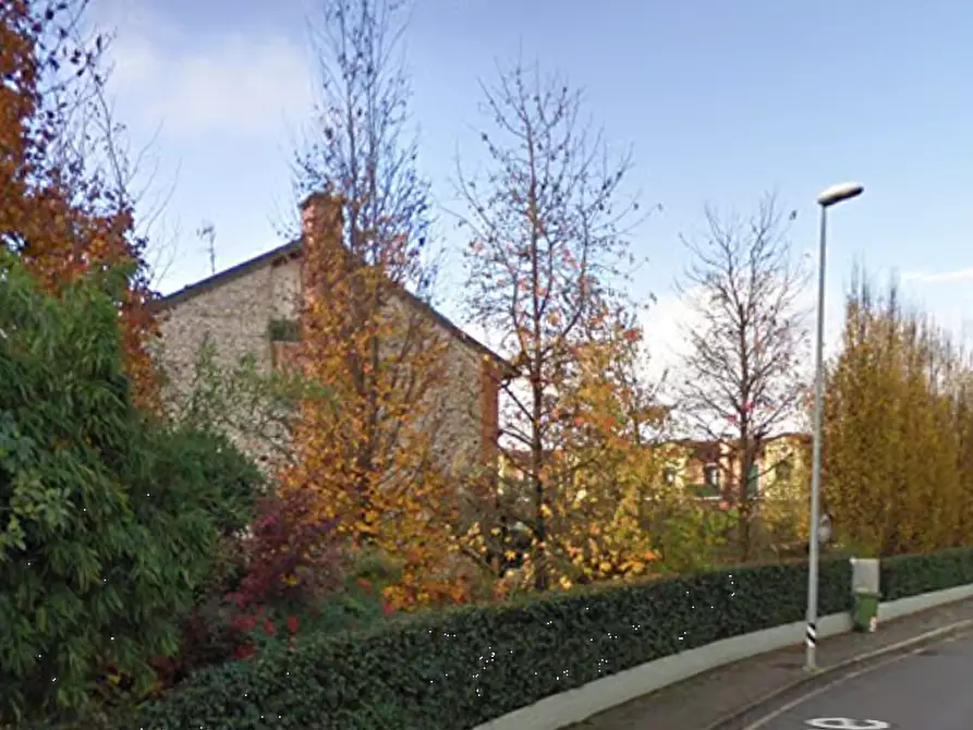 Immagine 10 di Porzione di casa in vendita  in  Via Guizze a Villorba