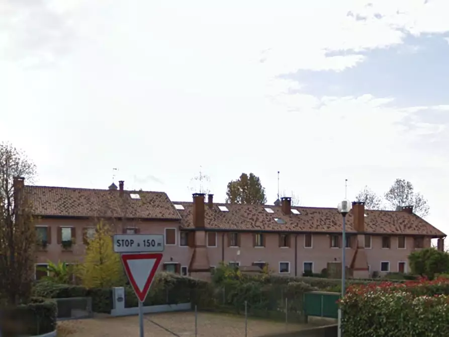 Immagine 11 di Porzione di casa in vendita  in  Via Guizze a Villorba