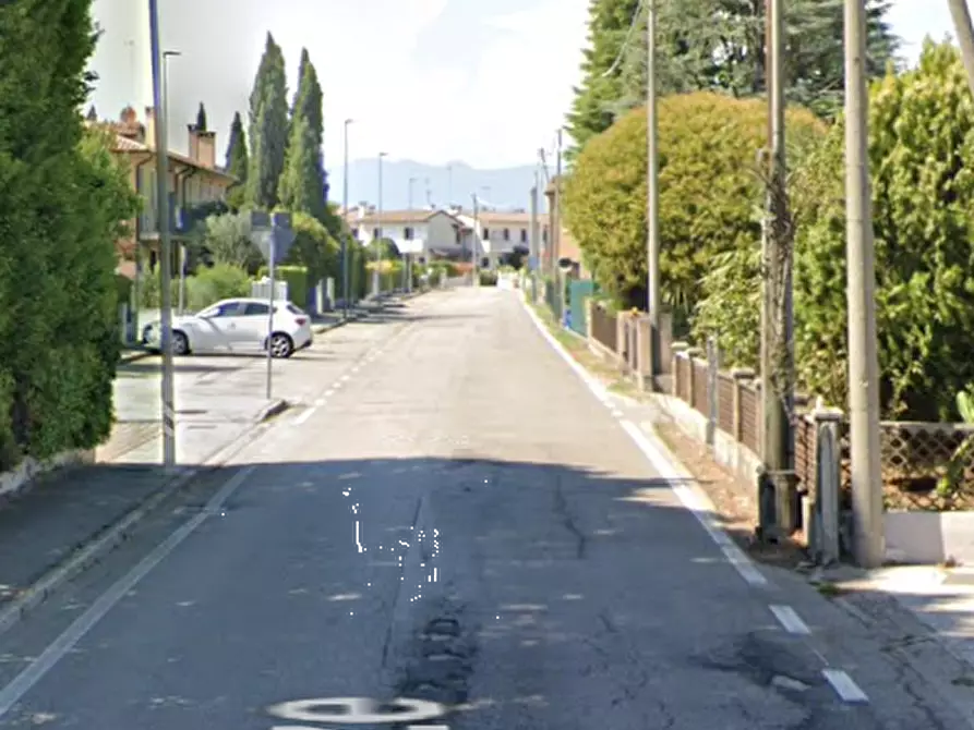 Immagine 14 di Porzione di casa in vendita  in  Via Guizze a Villorba