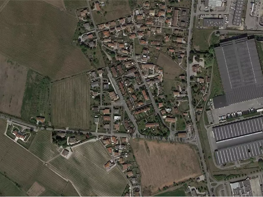 Immagine 20 di Porzione di casa in vendita  in  Via Guizze a Villorba