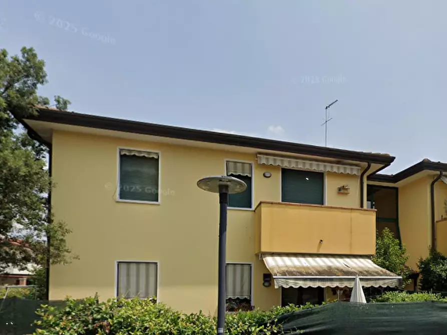 Immagine 10 di Appartamento in vendita  in Via Mahatma Ghandi a Casale Sul Sile