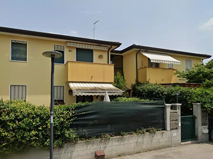 Immagine 13 di Appartamento in vendita  in Via Mahatma Ghandi a Casale Sul Sile