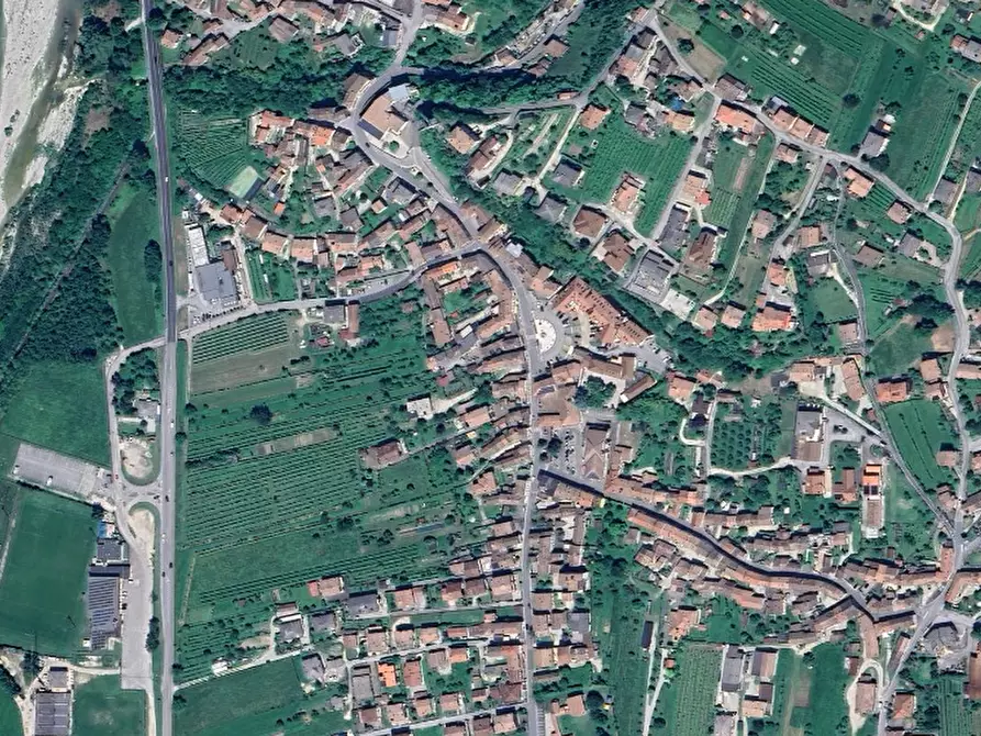 Immagine 4 di Porzione di casa in vendita  in Piazza Roma  a Segusino