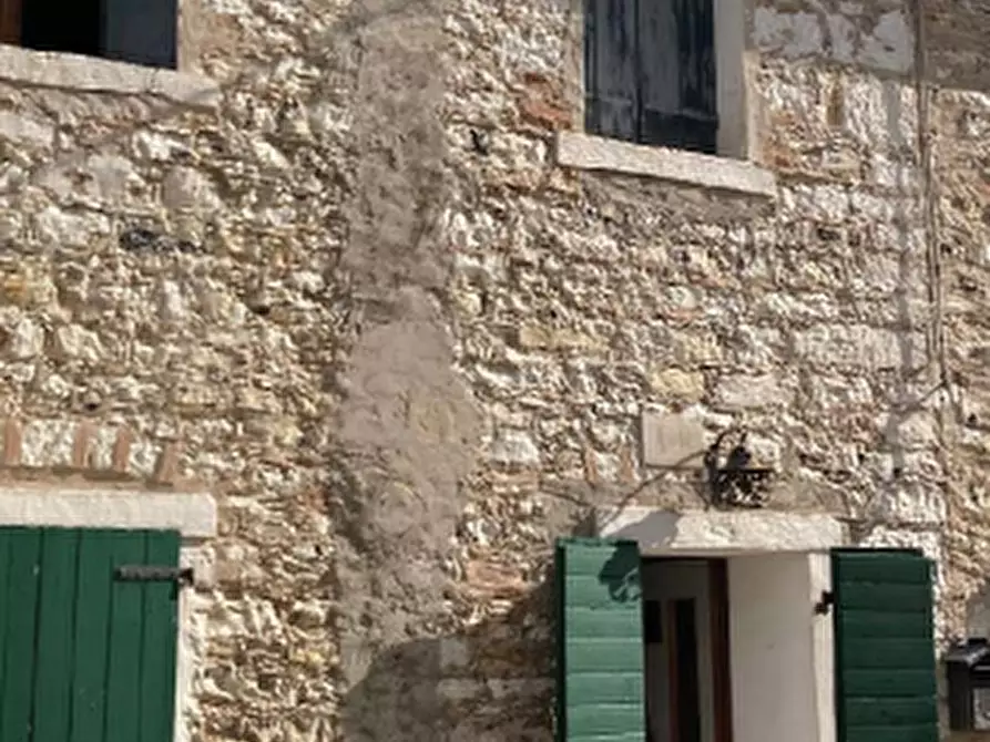 Immagine 18 di Porzione di casa in vendita  in Viale Italia a Segusino