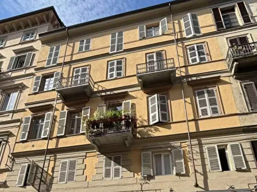 Immagine 3 di Mansarda in vendita  in Via Giuseppe Mazzini  a Torino