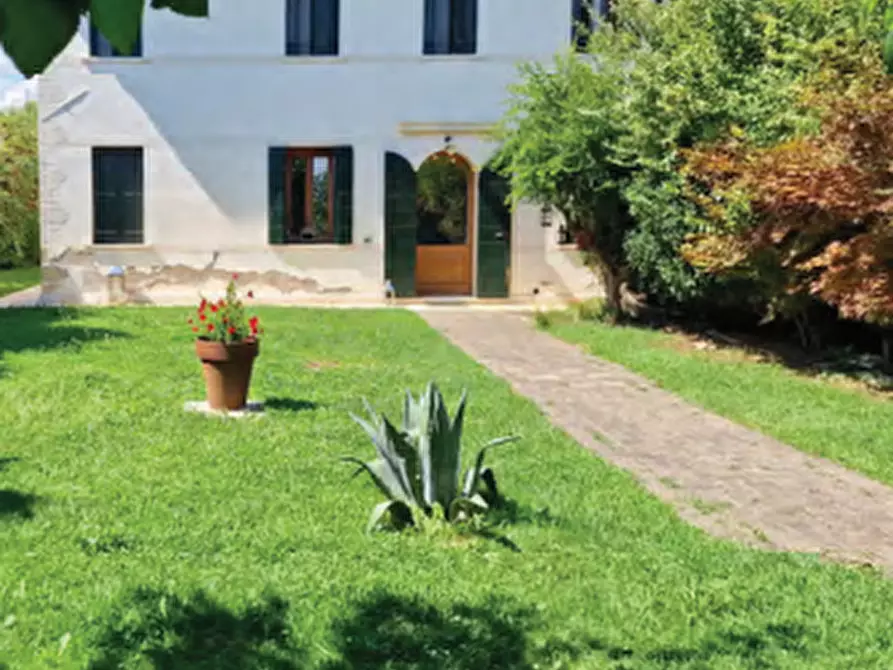 Immagine 16 di Porzione di casa in vendita  in Via Gioacchino Rossini  a Trevignano