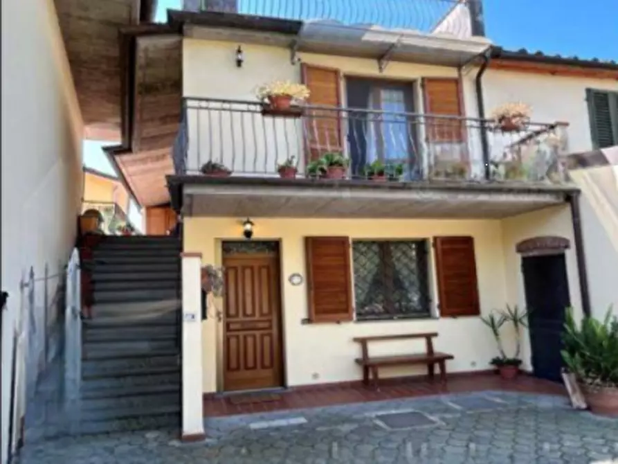 Immagine 1 di Appartamento in vendita  in Via Gino Merlini a Montecatini Terme