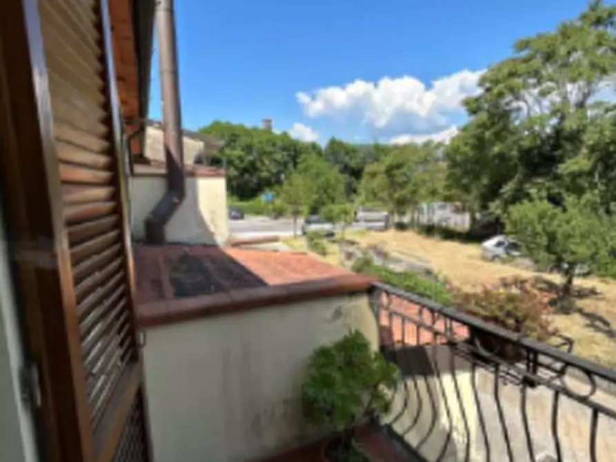 Immagine 3 di Appartamento in vendita  in Via Gino Merlini a Montecatini Terme