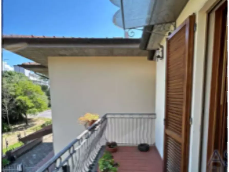 Immagine 4 di Appartamento in vendita  in Via Gino Merlini a Montecatini Terme
