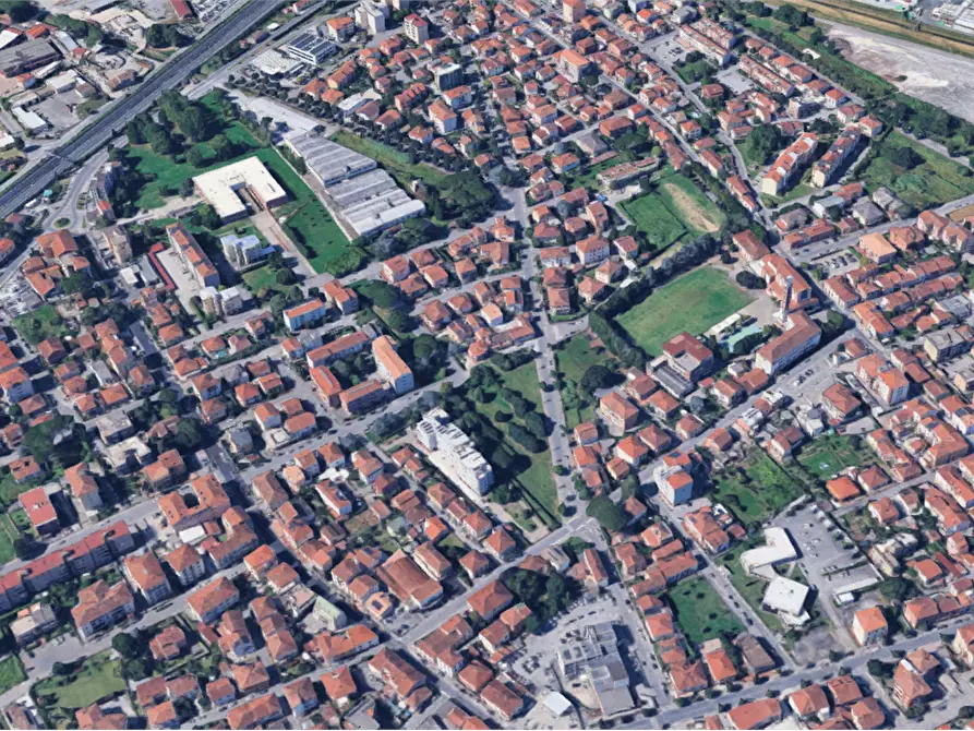 Immagine 8 di Appartamento in vendita  in Via Gino Merlini a Montecatini Terme