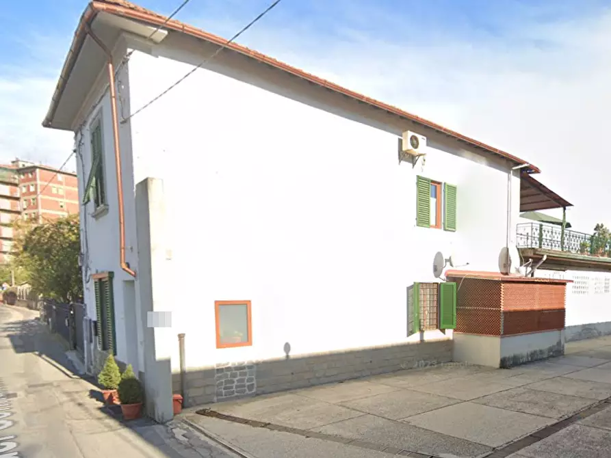 Immagine 6 di Appartamento in vendita  in Via dei Gonfiantini a Pistoia