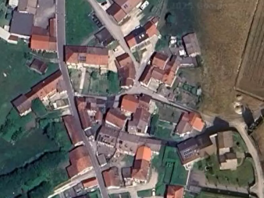 Immagine 12 di Porzione di casa in vendita  in Via Fontana a Alpago