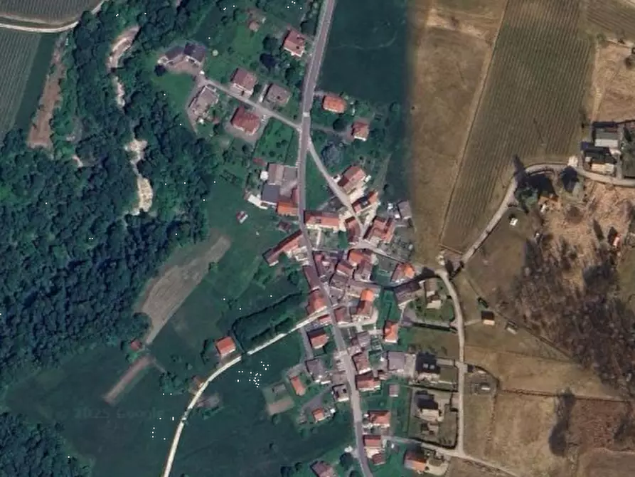 Immagine 13 di Porzione di casa in vendita  in Via Fontana a Alpago