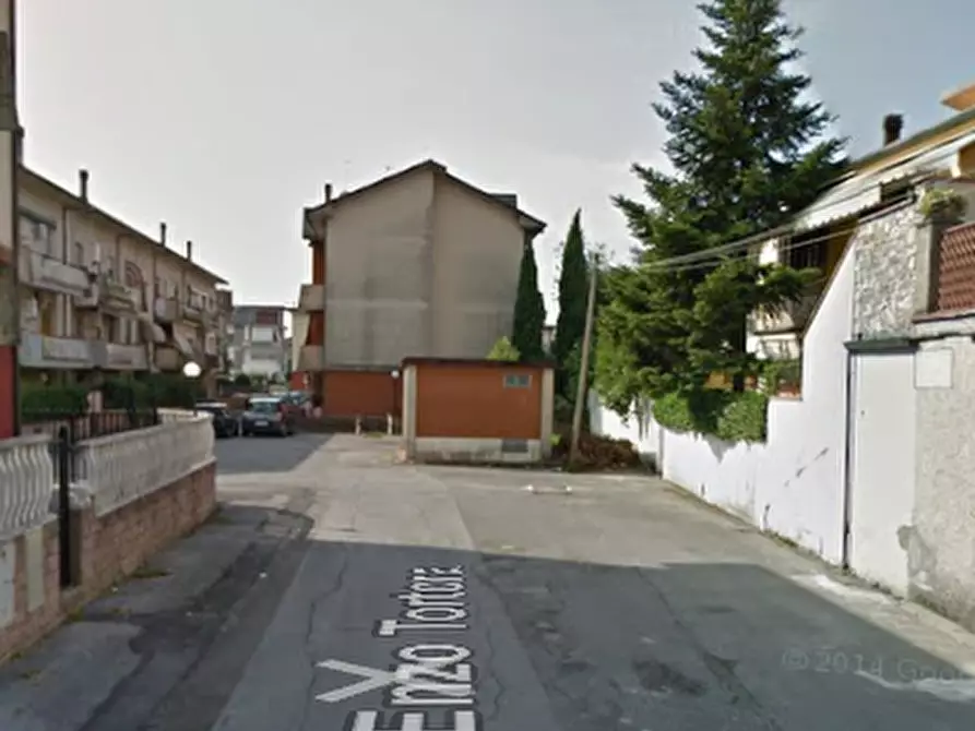 Immagine 5 di Appartamento in vendita  in Via Carlo Alberto dalla Chiesa a Montecatini Terme