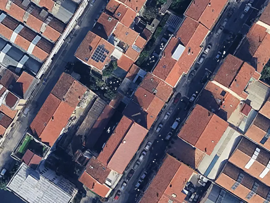 Immagine 8 di Appartamento in vendita  in Via Emilio Boni a Prato