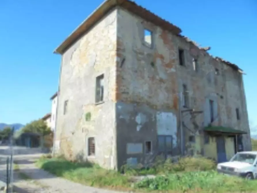 Immagine 1 di Appartamento in vendita  in Via Vecchia Fiorentina II Tronco a Quarrata