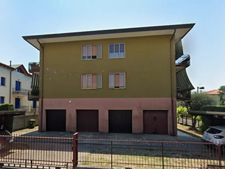 Immagine 3 di Appartamento in vendita  in Via Monsignore Giuseppe Bellini a Fosso'