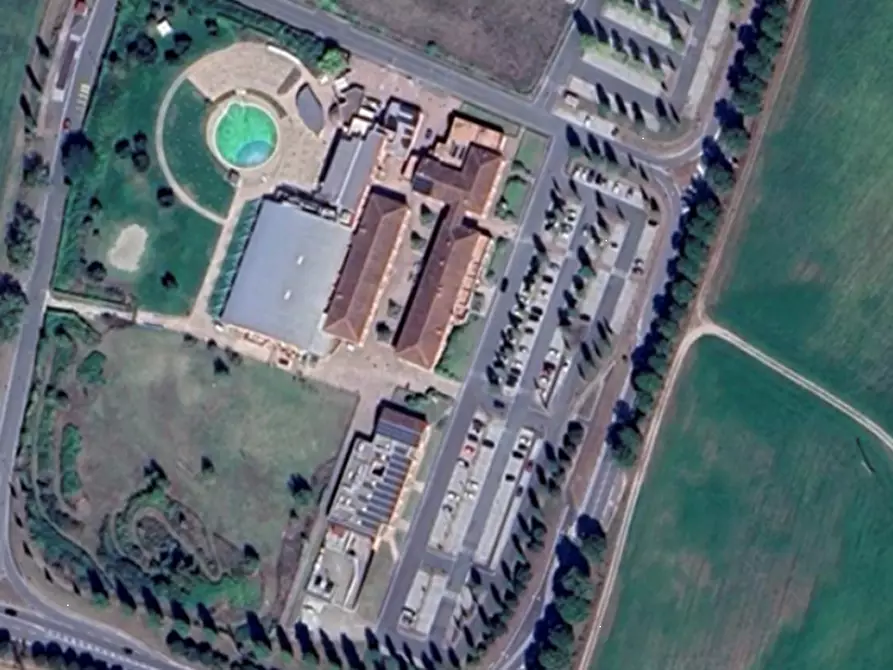 Immagine 10 di Negozio in vendita  in Via Ilaria Alpi a Scarperia