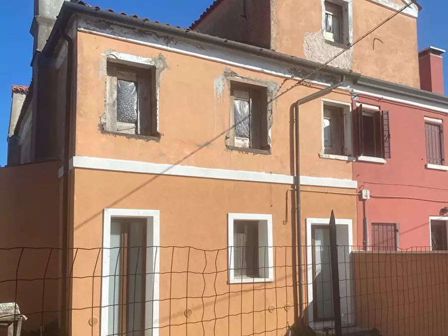 Immagine 1 di Porzione di casa in vendita  in Isola di Pellestrina  a Venezia