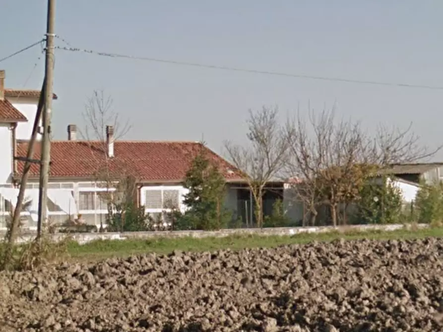 Immagine 3 di Porzione di casa in vendita  in Via Ca' Albrizzi a Cavarzere