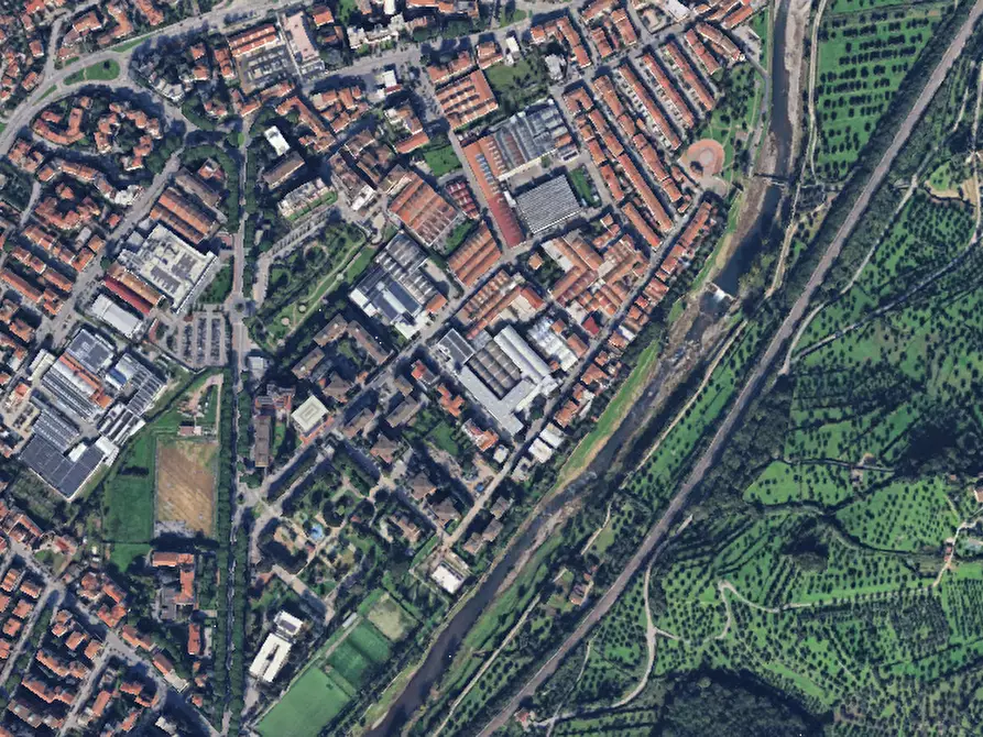 Immagine 3 di Appartamento in vendita  in Via Ferdinando Paolieri a Prato