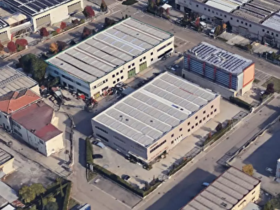 Immagine 3 di Laboratorio in vendita  in Via Pietro Gobetti a Signa