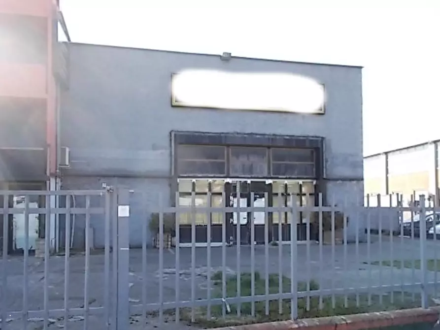 Immagine 3 di Capannone industriale in vendita  in Strada Dalmine Almè a Treviolo