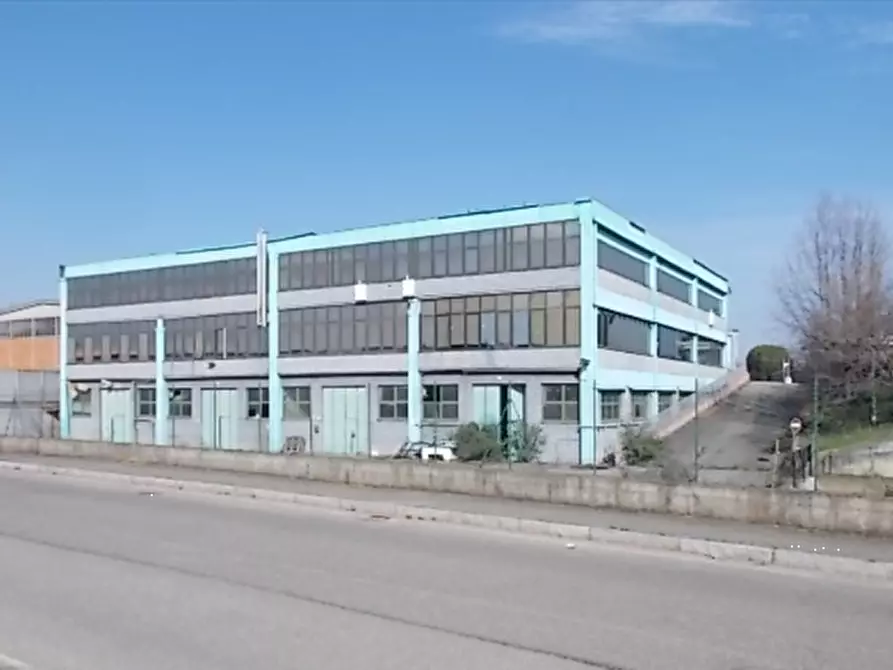 Immagine 7 di Capannone industriale in vendita  in Strada Dalmine Almè a Treviolo
