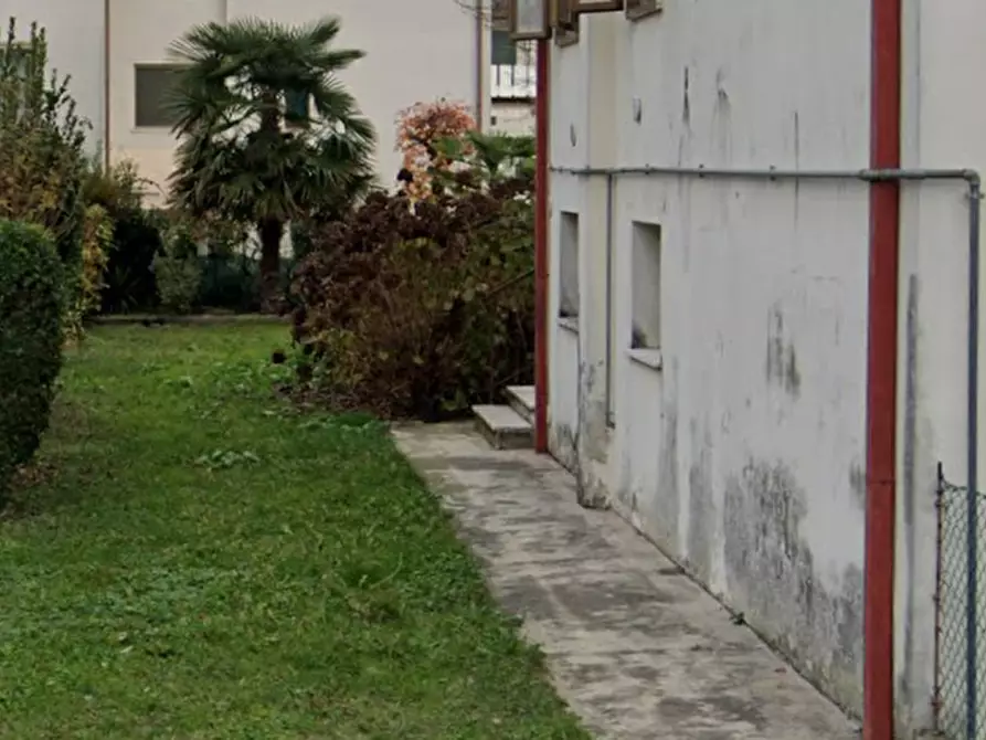Immagine 5 di Appartamento in vendita  in Via I. Nievo a Mogliano Veneto