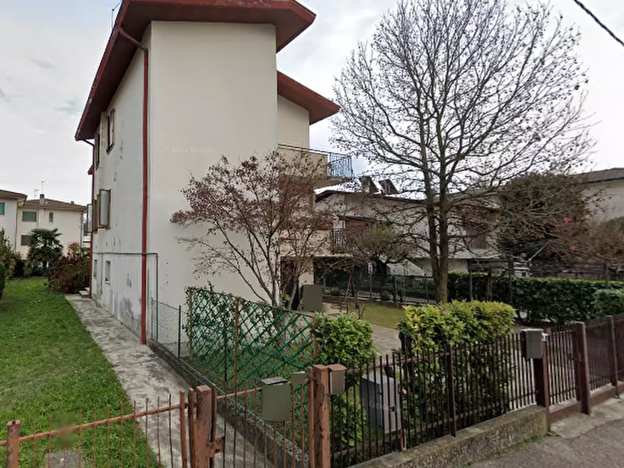 Immagine 4 di Appartamento in vendita  in Via I. Nievo a Mogliano Veneto