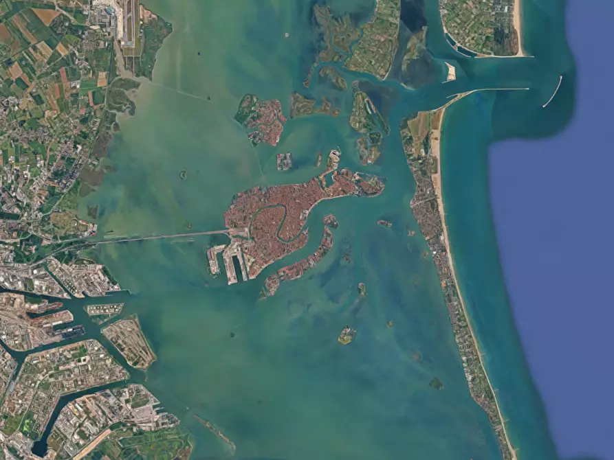 Immagine 5 di Ufficio in vendita  in Via Sestiere Santa Croce a Venezia