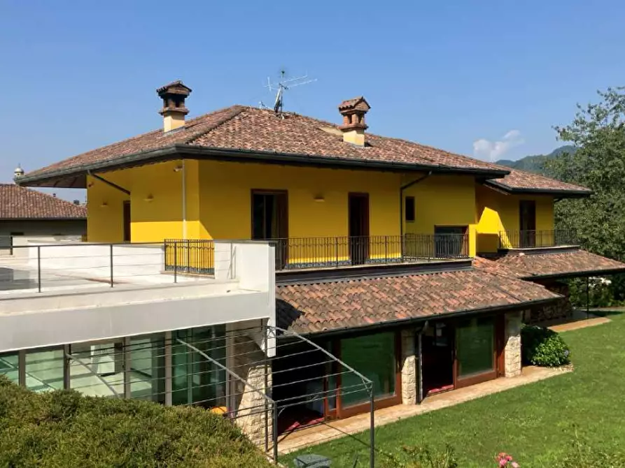 Immagine 15 di Villa in vendita  in Via Fara a Pradalunga