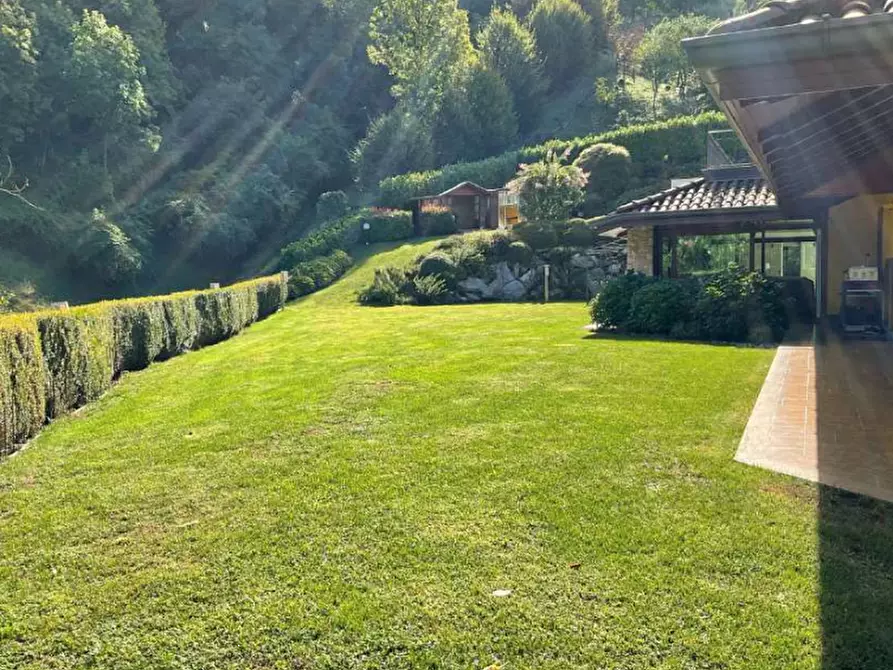 Immagine 18 di Villa in vendita  in Via Fara a Pradalunga