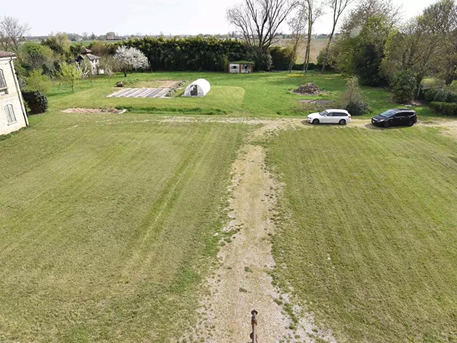 Immagine 13 di Villa in vendita  in Via Camillo Benso Conte di Cavour a Ceggia